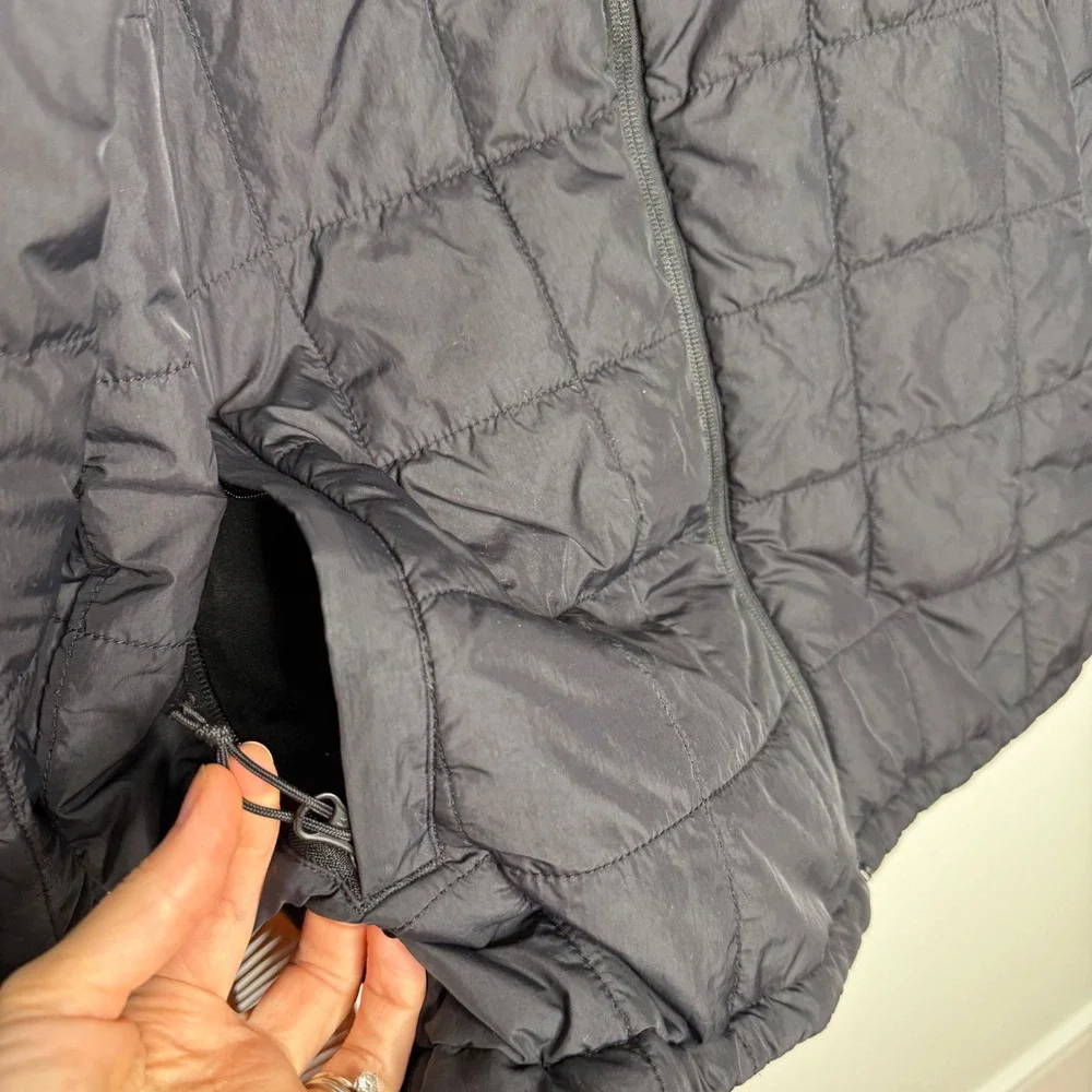 The North Face size pit